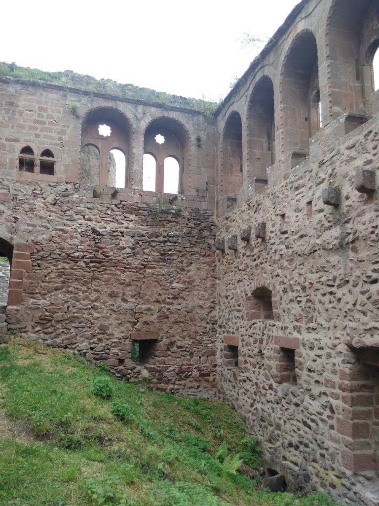 Hall, from below, St Ulrich